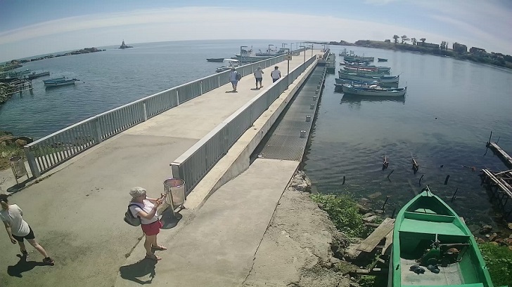 Ахтопол уеб камера, пристанище плаж, на живо времето, град курорт на Черно море, област Бургас, река Велека, до границата с Турция